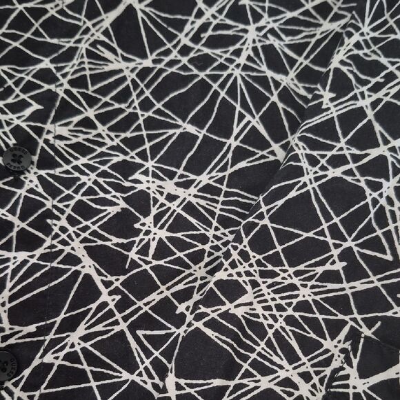 Guess Monochrome Patterned Shirt - Picture 16 of 16